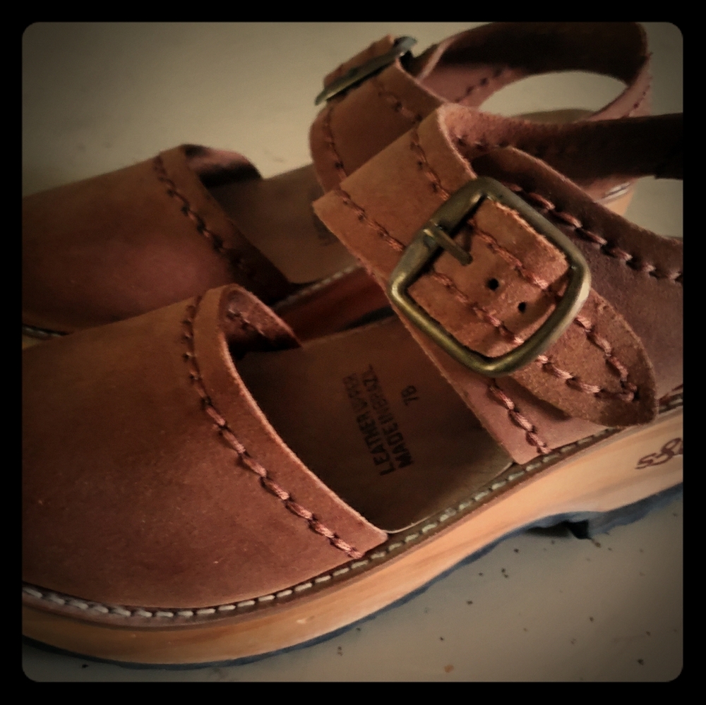 Suede leather Sam & Libby Sandals